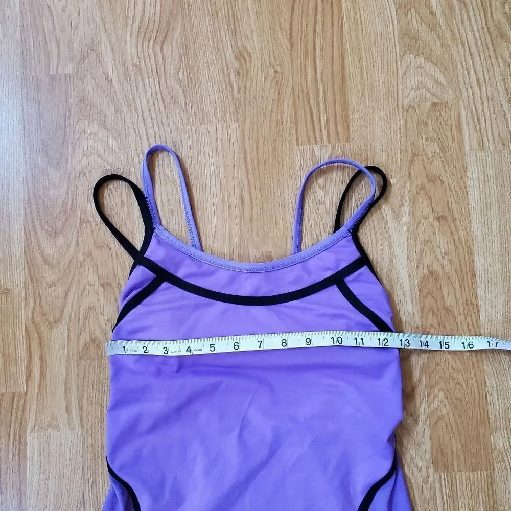 Lululemon Ignite Strappy Back Sports Bra Tank Top Size 4